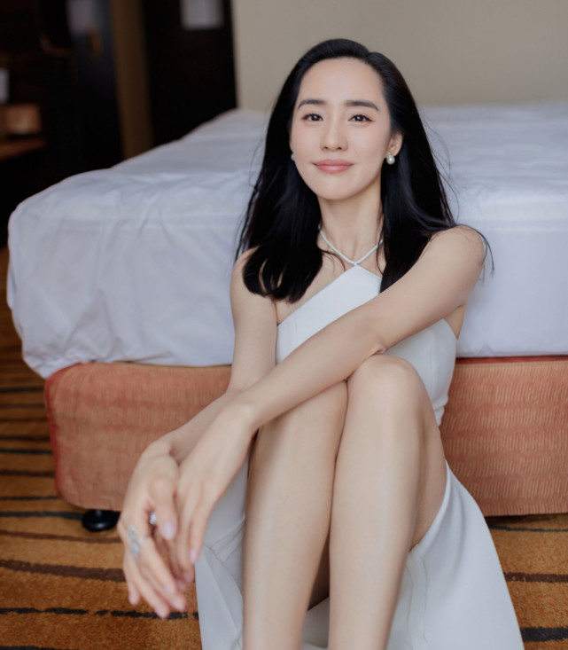 信达证券研究所所长被女下属实名举报猥亵，女方：已在公安局完成详细笔录，公司：正在核实，暂无停职通知